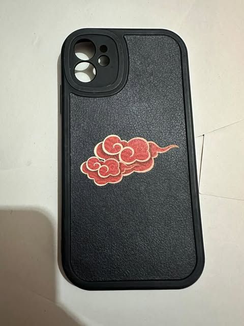 Funda iPhone 11 Diseño Nube Roja
