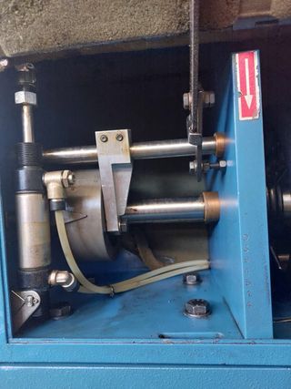 Máquina de coser industrial Falan 500