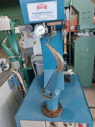 Máquina de coser industrial Falan 500