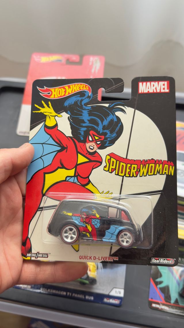 Hotwheels Marvel Spider-Woman Quick D-Livery