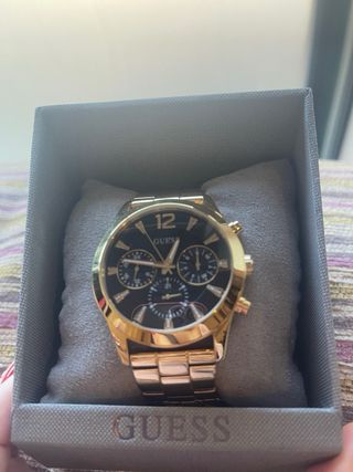 Reloj Guess Unisex Dorado y Negro