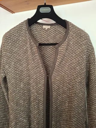 Abrigo punto Trucco beige y marrón