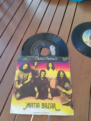 Disco 45 giri Matia Bazar Cavallo Bianco