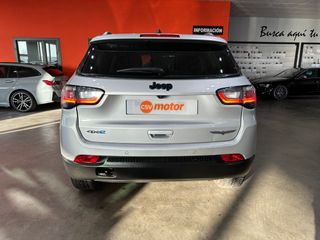 Jeep Compass 4Xe 1.3 PHEV 177kW Trailhawk AT AWD