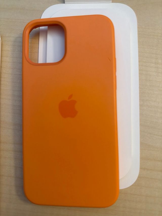 Funda iPhone 12 | 12 Pro Silicona MagSafe