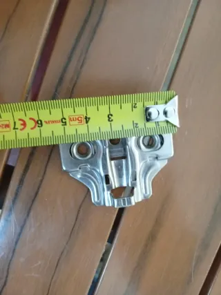 19 Bisagras para Muebles