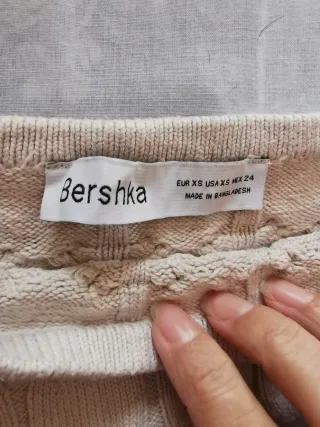 Jersey beige punto trenzado escote barco