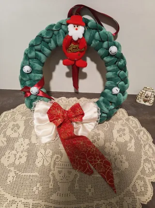 Ghirlanda Natale Verde Velluto con Babbo Natale