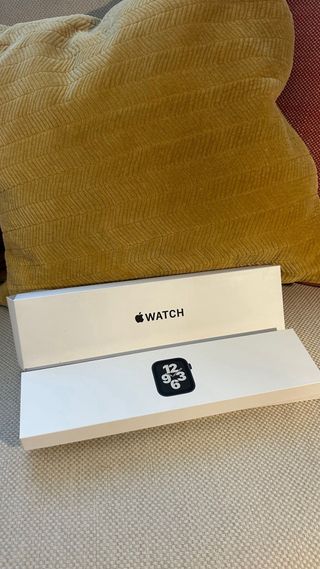 Apple Watch SE Space Gray como nuevo.