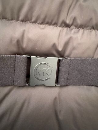 Plumas Michael Kors Negro