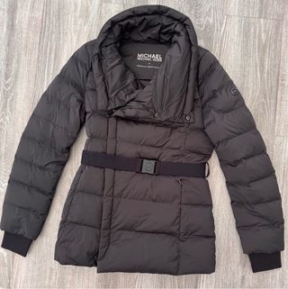 Plumas Michael Kors Negro