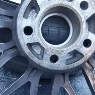 Llantas Mercedes 19 Pulgadas garganta aro pulido