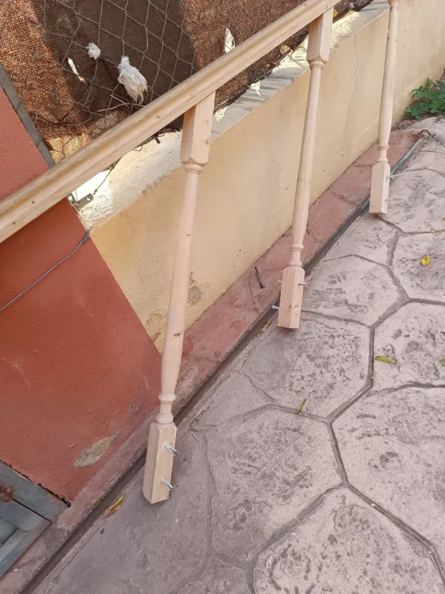 Ringhiera in legno per scale