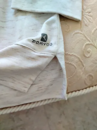 Camiseta GYM READY beige/rosa