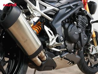 TRIUMPH SPEED TRIPLE 1200 RS