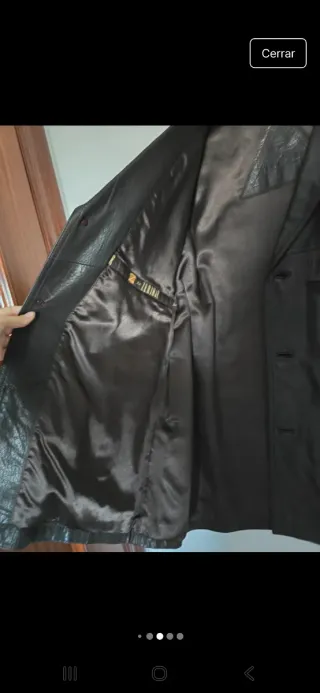 Chaqueta de piel marrón