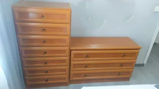 Sinfonier y cómoda de madera