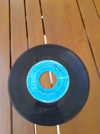 Disco 45 giri Claudio Baglioni - Italiana