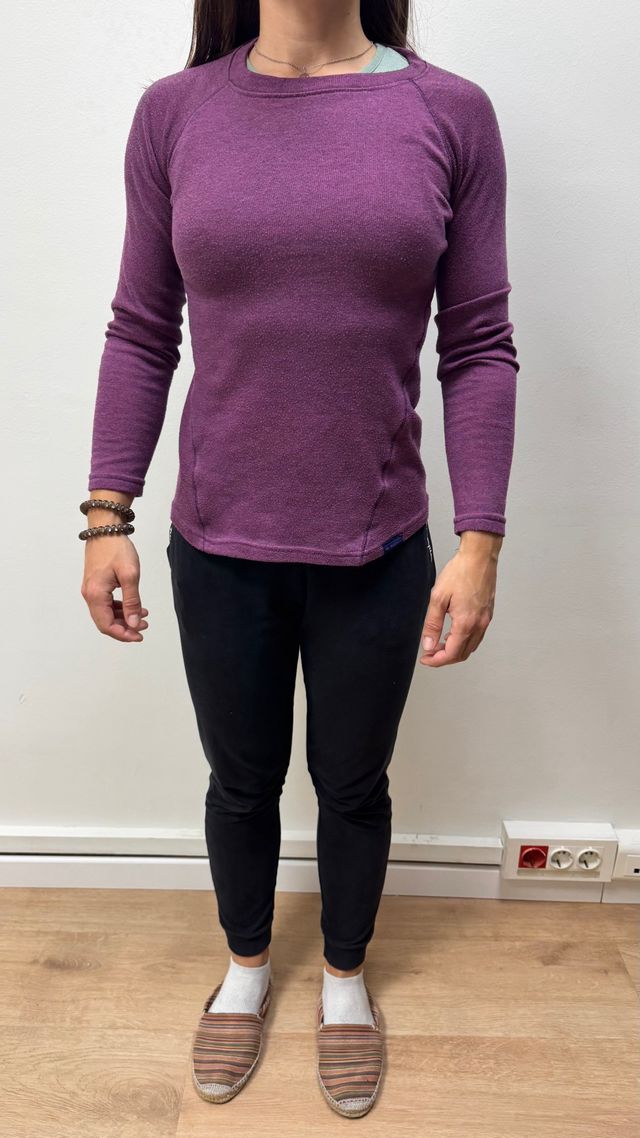 Jersey de punto morado y negro