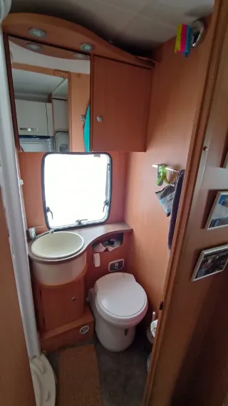 Autocaravana Capuchina 2.3 130 CV año 2012 literas