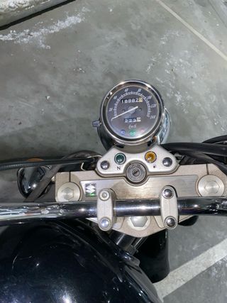 Suzuki AP/GZ125 con seguro e ITV