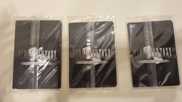 Cartas Final Fantasy (Chocobo, Cloud, Ovelia)