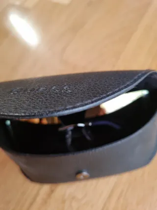 Gafas de sol Guess mujer plateadas 
ORIGINALES. 