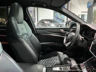 Audi RS6 AVANT TFSI QUATTRO 2022