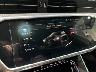 Audi RS6 AVANT TFSI QUATTRO 2022