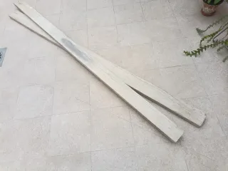 Listones de madera varios