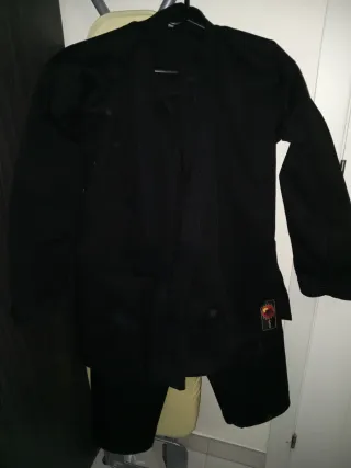 Kimono artes marciales negro