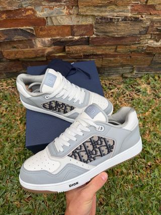 Dior B27 Sneakers Grises y Blancas