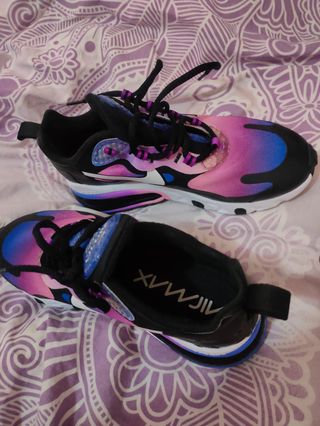 Nike Air Max 270 React Sin Usar