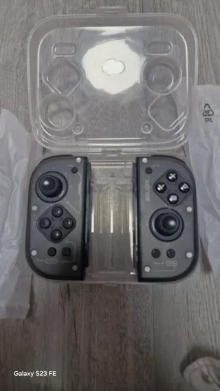 Controller Aolion per Nintendo Switch RGB