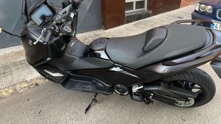 Yamaha Tmax Techmax 2024 Dark Magma
