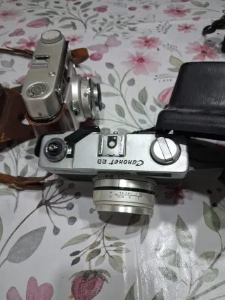 Cámara fotográfica antigua