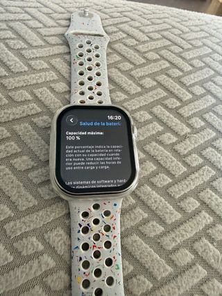 Apple Watch Series 10 Plata 42mm correa Nike Sport