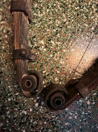 Land Rover Santana 88 Ballestas Delanteras