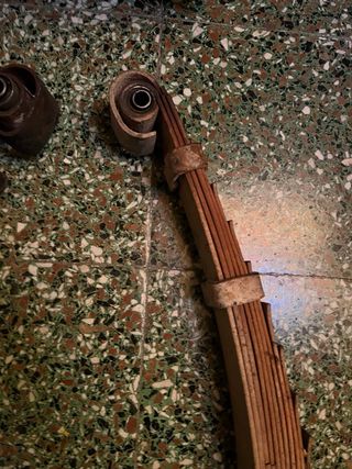 Land Rover Santana 88 Ballestas Delanteras