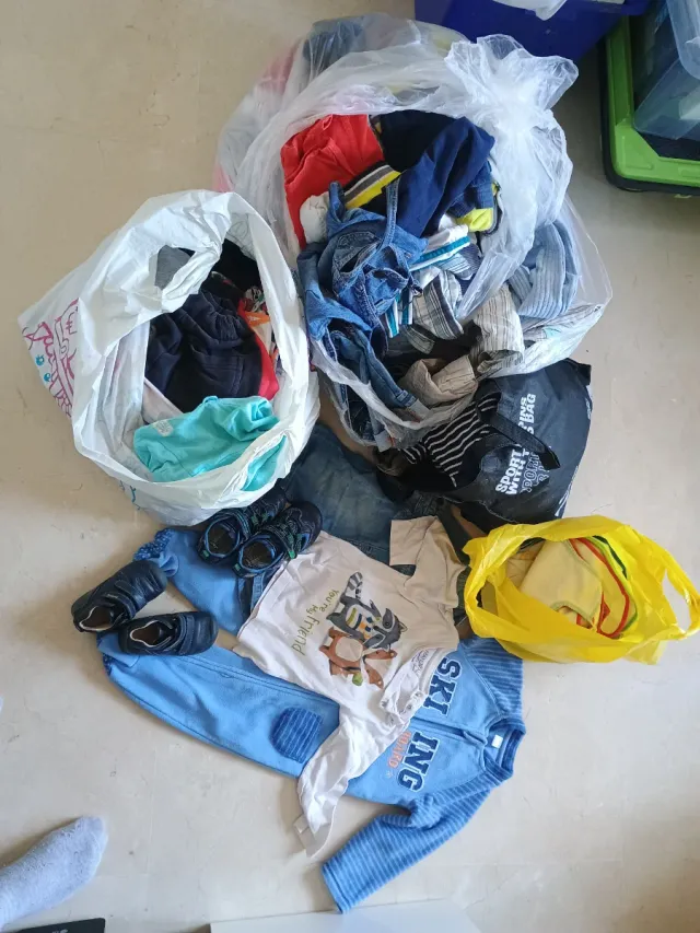 Lote 3 bolsas Ropa Niño 12m-3Años buen estado