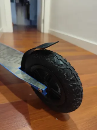 Patinete Dirt Scooter Azul. Solo venta en persona