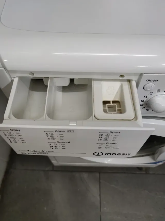 Lavadora Indesit 6kg A+ 1200rpm con garantía 
