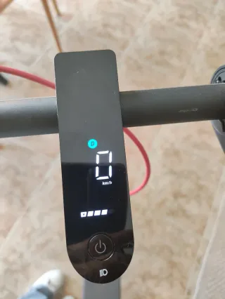 Patinete Eléctrico Xiaomi Scooter 4