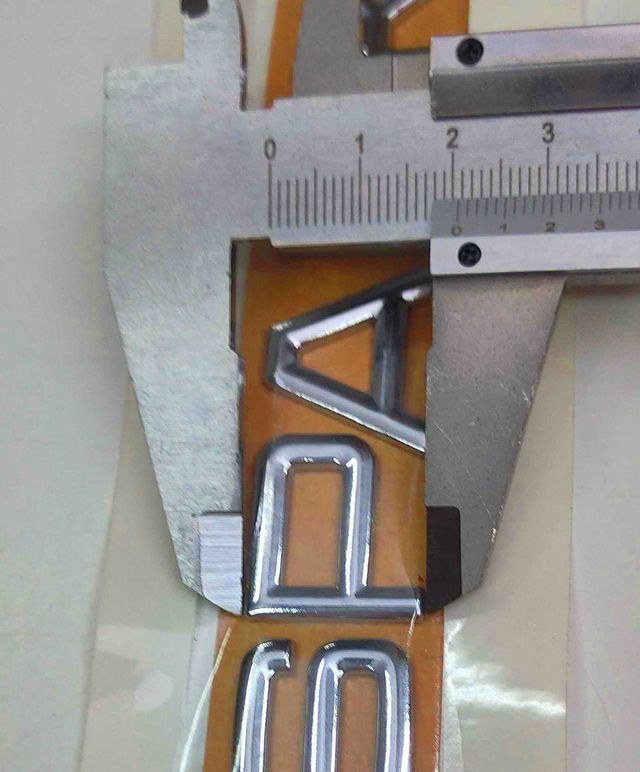 Emblema Alfa Romeo 1.6 T.Spark 205mm Original