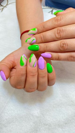 SERVICIO DE UÑAS A DOMICILIO