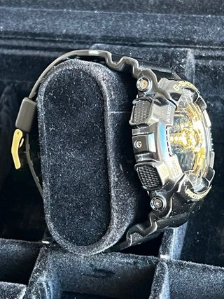 Casio G-Shock GD-100-GB Negro/Dorado