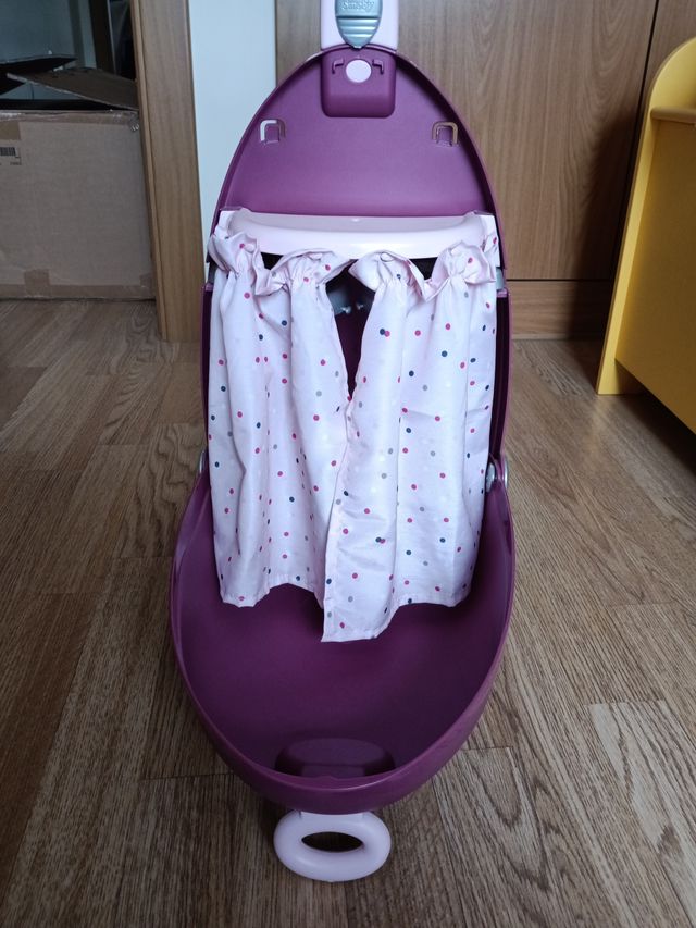 Trolley convertible en cuna/trona para muñecos