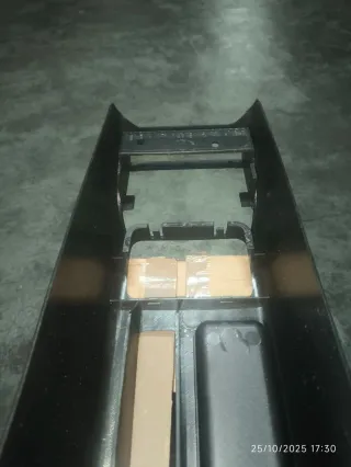 Consola Central Trasera Golf MK4