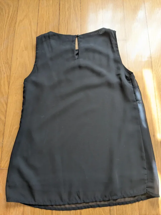 Blusa lentejuelas Only negra.