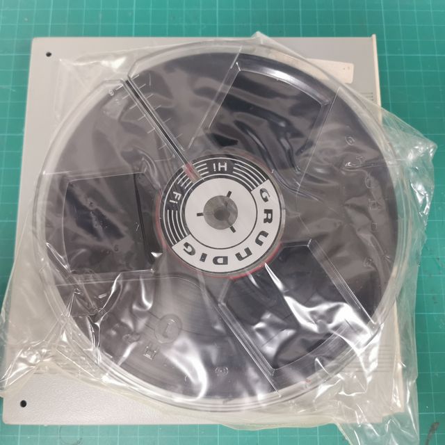 Lote de 3 cintas nuevas vintage (BASF + Grundig)